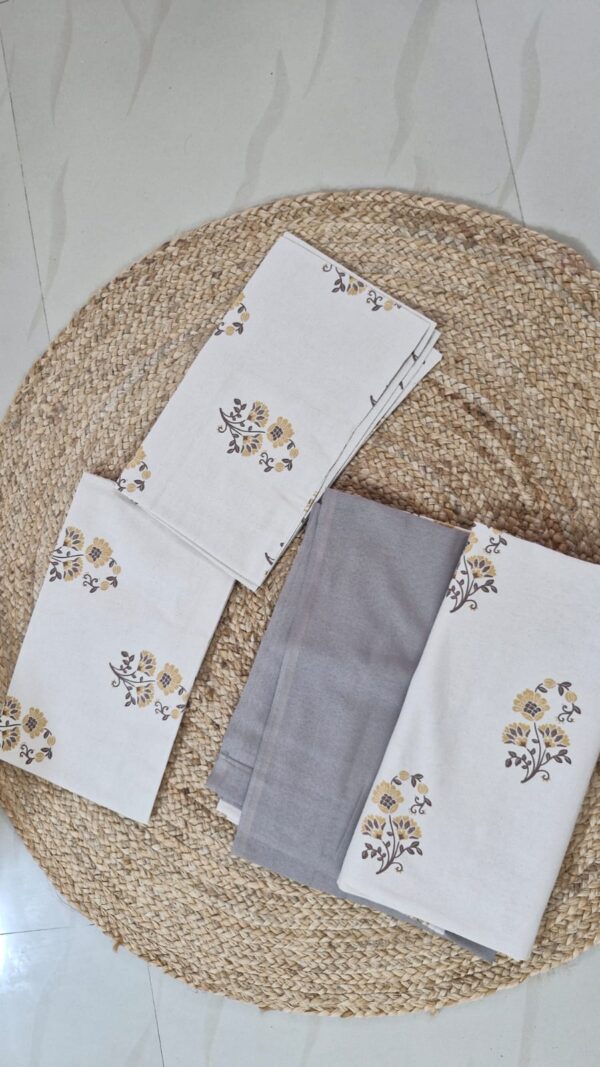 Border Bedsheet queen #Q006